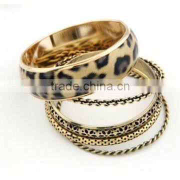 D95943T Korean Multilayer Fashion Bracelet Vintage Leopard Print Joker Bangles Accessories Wholesale Women photo-2