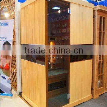 Dry sauna room