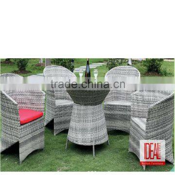 Coffee shop restaurant outdoor use half moon rattan chair and table furniture