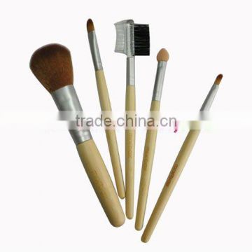 eco-friendly makeup brush set