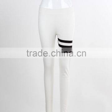 F5W31067 Fashion Letter Print Leggings Women Cream Yoga Gym Leggings