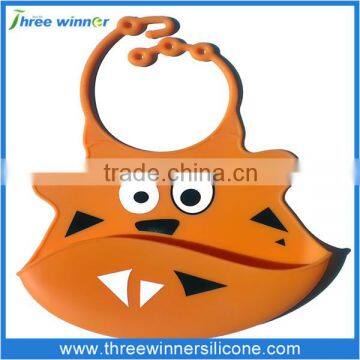 Eco-friendly custom cartoon baby bib silicone baby bib