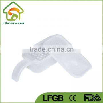 Plastic Non Metal Vegetable Fruit Grater With Container