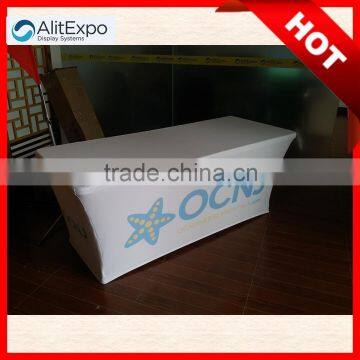 China Wholesale High Quality Exotic Table Cloth