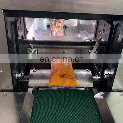 Automatic Horizontal Wafer Biscuits Food Pouch Pillow Packing Sealing Machine