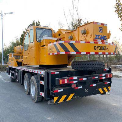 Used XCMG 30 Ton QY30K5-1 Truck Crane for Sale photo-3