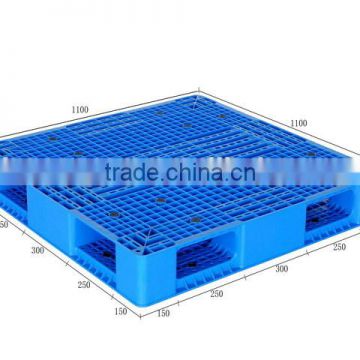 plastic pallet