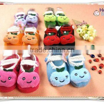 anti slip newborn babt sof fit cartoon design latest design best selling cute baby shoe socks small MOQ indoor warm socks shoe                        
                                                Quality Choice