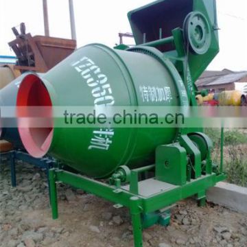 auto concrete mixer