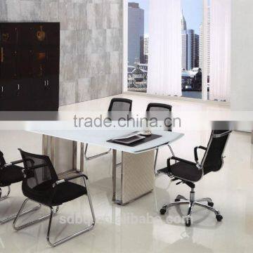 PT-C0405 The price of a large glass top conference table