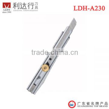 { LDH-A230 } 18mm Cutter blade guitar pick cutter