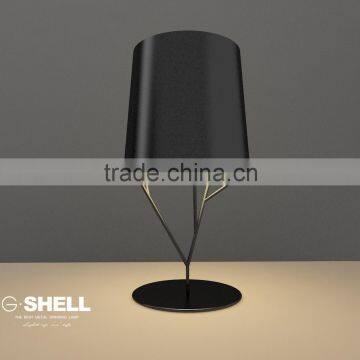 Contemporary Classic Style Metal Decoration Hotel Table Lamp