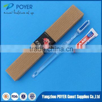 2016 cheap OEM hotel toothbrush and new design of cheap luxury travel toiletry kit
