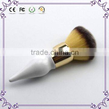 New design synthetic hair cosmetic powder blush brush for makeup