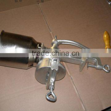 Professional Hand Perated Cast Iron Corn Grinder Machine photo-4