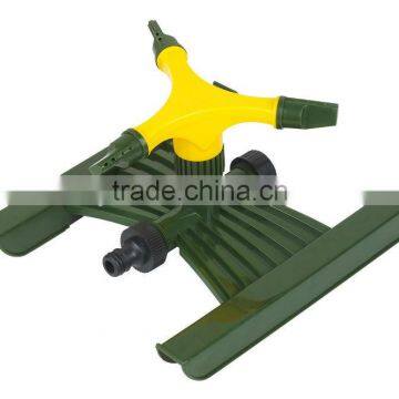 Adjustable plastic 3 arm watering sprinkler