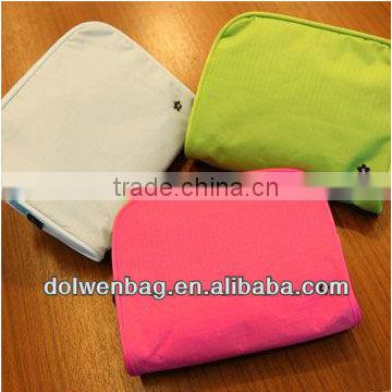 2013 hot ladies small Cosmetic bag/make up bags for girls with polyester