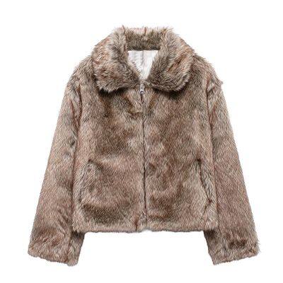 A versatile, retro and fashionable old-fashioned style long-sleeved warm sweater-style short coat with a cozy fleece lining.