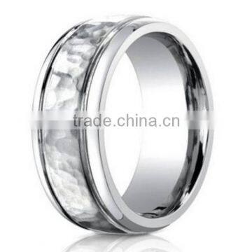 Men's 7mm Comfort Fit Hammered Wedding Ring