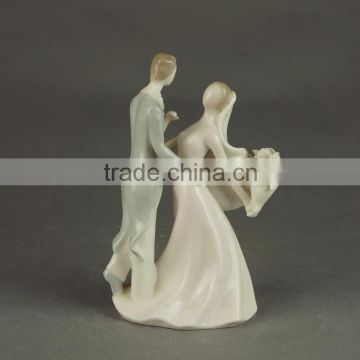 High Quality Event Supplies Bride and Groom Ceramic Figurine Cake Topper for wedding Party Table decoration-BY-TOP4