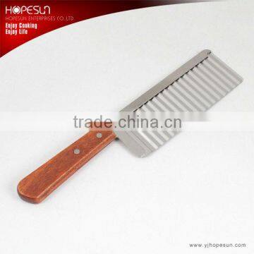 Best sell vegetable tools stainless steel potato chip knife with wooden handle                        
                                                                                Supplier's Choice