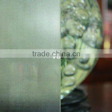 Prismatic low iron tempered glass