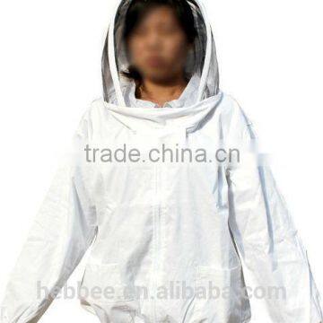 Hooded jacket of beekeeper protection clothing