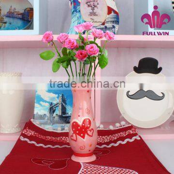 Full Win decorative high quality ceramic flower vase with heart design