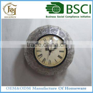 Customized OEM Design Quartz Metal Decorative Wall Clock