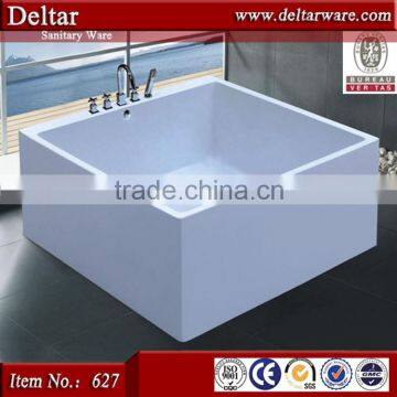 Square bathtub freestanding bathtub, with facucet and hand shower, classic bathtub small bathtub