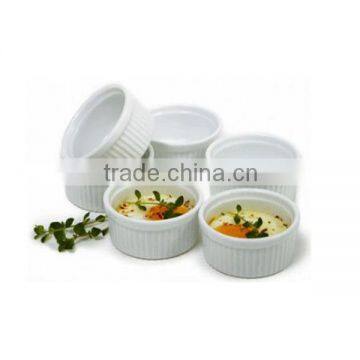 Cheaper white and round baking ceramic bowl
