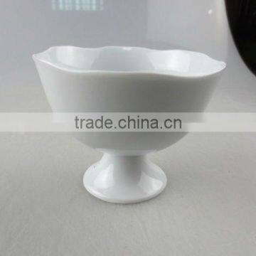 flower-shaped porcelain ice cream cup