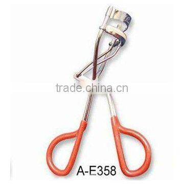 Cosmetic tool eyelash curler