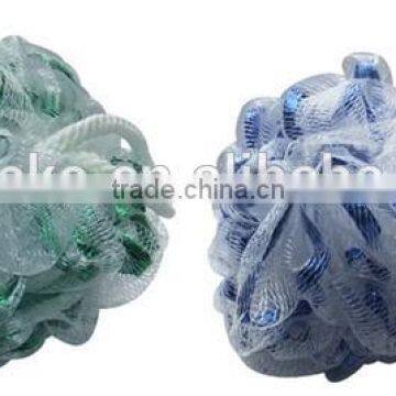 Hot selling colorful ribbon inside bath mesh ball net bath sponge