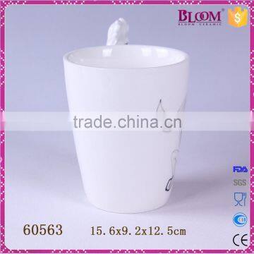 Modern Simple Ceramic Horse Animal White Coffee Mug photo-4