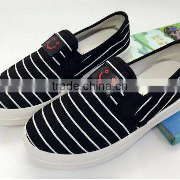 GZY High Quality Fashion Cheap Price Jeans Canvas Sell Stock Lots of Shoes photo-4