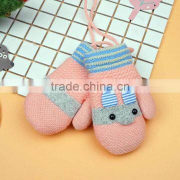 TC13020 Cheap Cut Fashion Winter Warm Kid Mitten Gloves New Style Knitting Pattern String Kids Mitten Wholesale photo-5