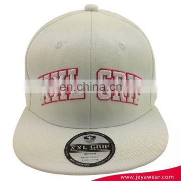 brushed acrylic fabric fitted snapback cap winter whtie snapback cap with XXL GRIP puff embroidery