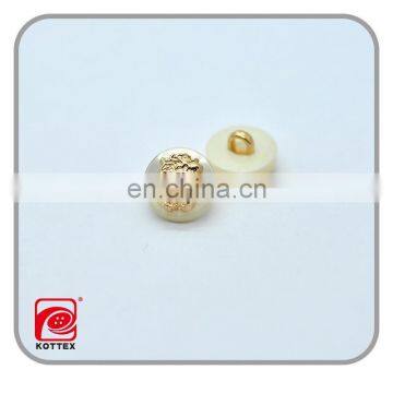 Fashion 16L-20L White Pearl Resin Button Has Gold Metal Part In The Middle, Shirt Button