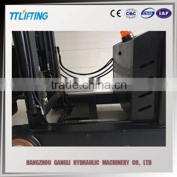 Electric Operated Reach Truck Forklift photo-2