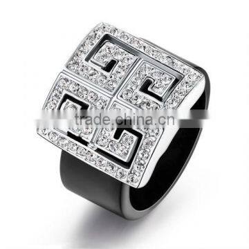 Light Weight Finger Ring for Men Crystal Acrylic Ring Jewelry photo-4