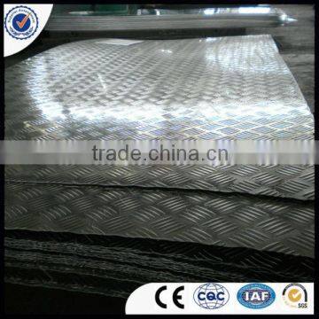 aluminum tread plate non-slip floor in stair treads elevators