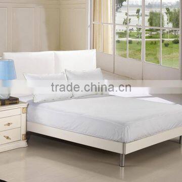 Soft Polyester Hotel Mattress Protector