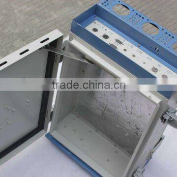 Waterproof distribution box