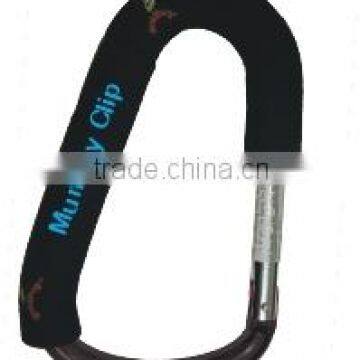 Swivel black flat metal hook