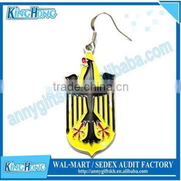 Fashion metal enamel Earring hook with eagle design display