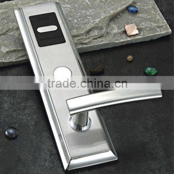 High stable sensing frequency hotel lock