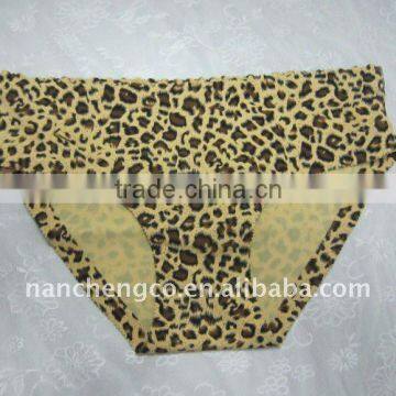 fashion hot seamless shorts