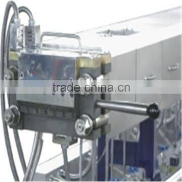 Extruded Plastic Mesh With Horizontal Water-ring Hot Face Line photo-3