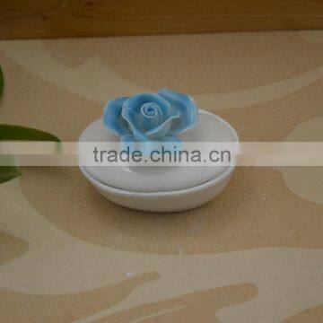 New Item White Porcelain Jewel Box With Red Flower Shape Design photo-2